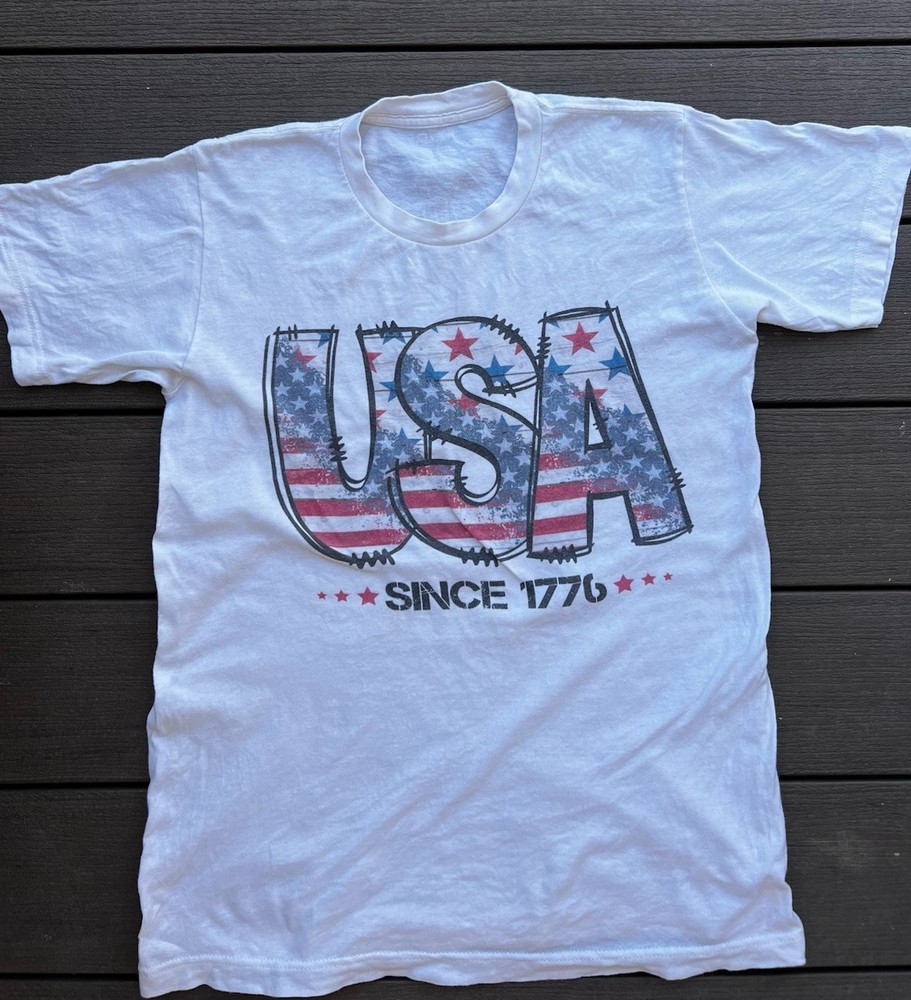 USA Graphic Tee Unbranded Cotton Short Sleeve Crew Neck Unisex No Size Tag MED