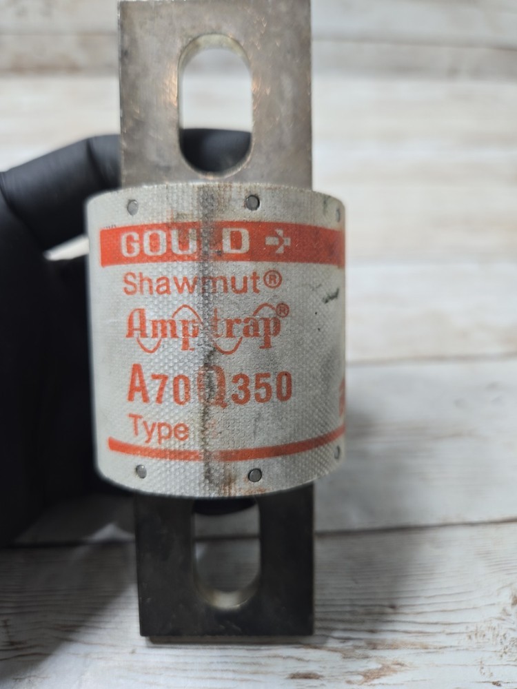 Gould Shawmut A70Q350 Amp Trap Fuse, Type 4, Form 101, 350A, 700VAC,