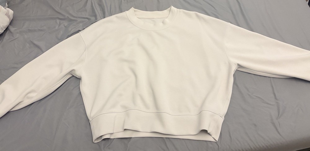 Lululemon Perfectly Oversized Crew Softstreme Size 10