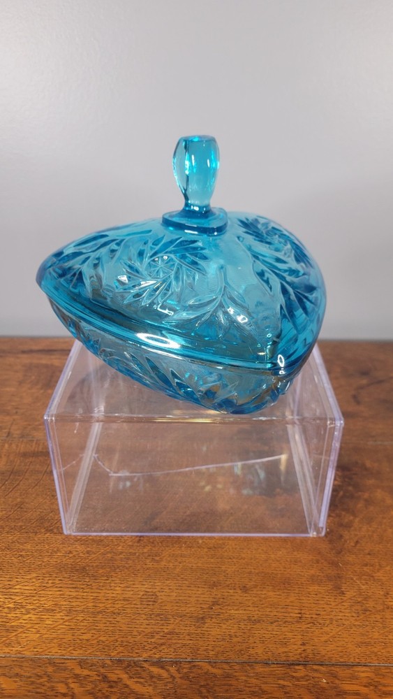 HAZEL ATLAS Capri Blue Glass Pinwheel Triangle Lidded Candy Dish MCM-Vintage