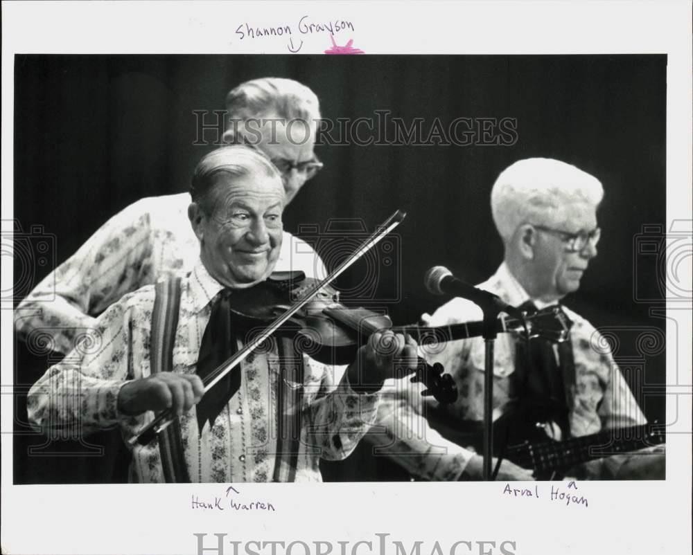 1981 Press Photo The Briarhoppers Perform at Idlewild Elementary School