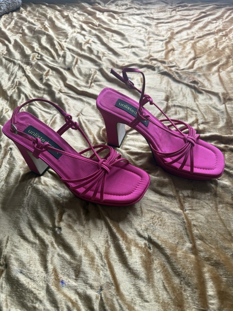 🔥 Hot Pink  Platform Heels Size 7 👠 “Punk Rock MI” Strappy Y2K Vibes