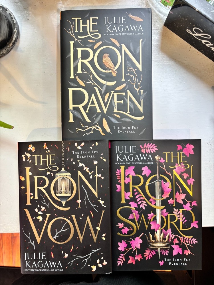 The Iron Fey: Evenfall set Vow, Sword, Raven by Julie Kagawa FairyLoot Exclusive