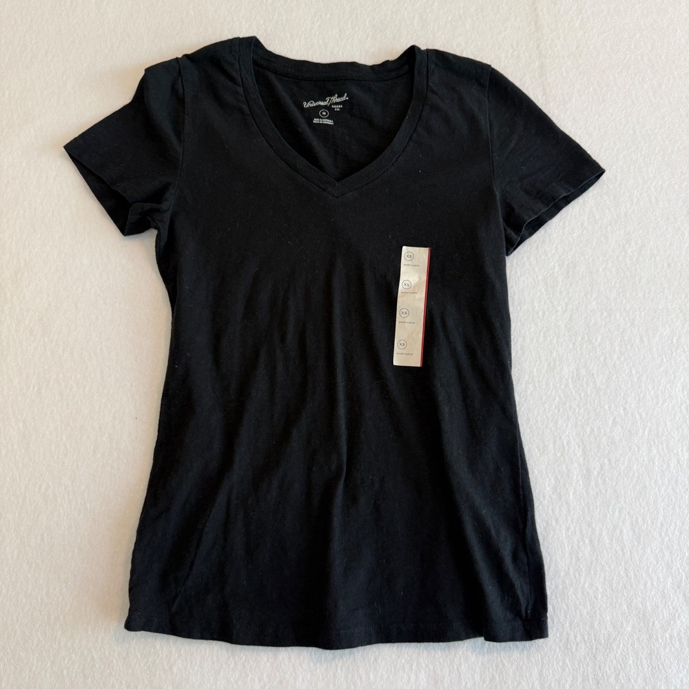 Universal Thread V-Neck T-Shirt Womens XS Black