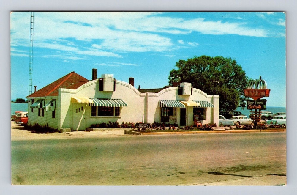 St Ignace MI-Michigan, Belle Isle Finer Foods, Antique, Vintage Postcard