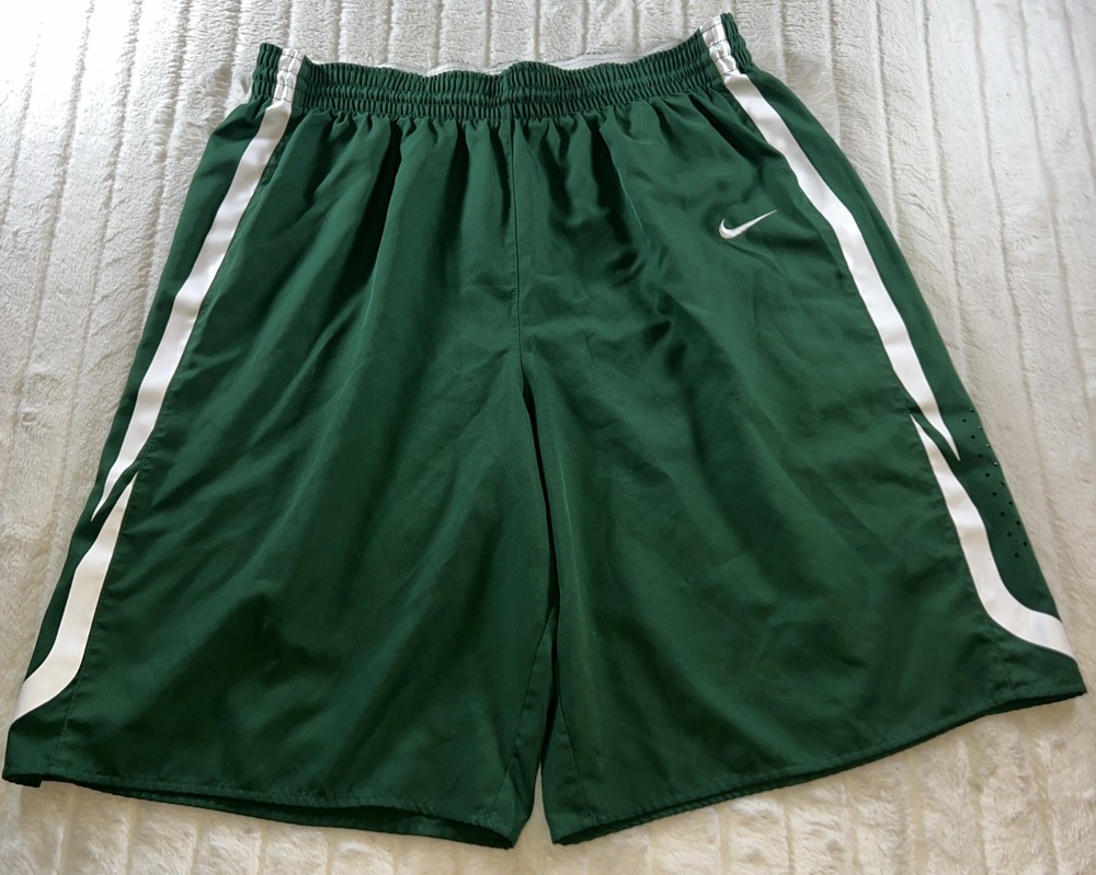 VINTAGE Nike Men's Dri-Fit  Basketball 🏀 Training Green White Shorts Size XL