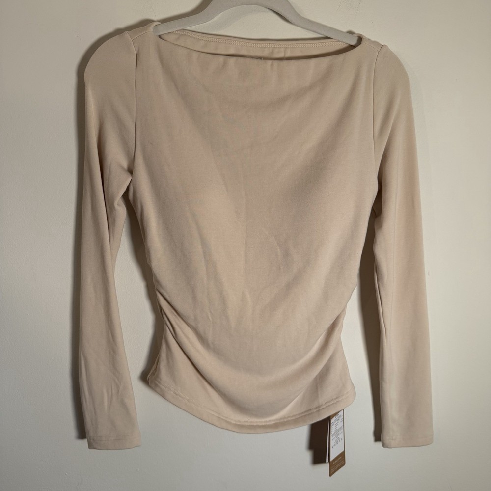 OGL Brami Top Sz M Tan Long Sleeve Built In Bra Ruched Sides New With Tags