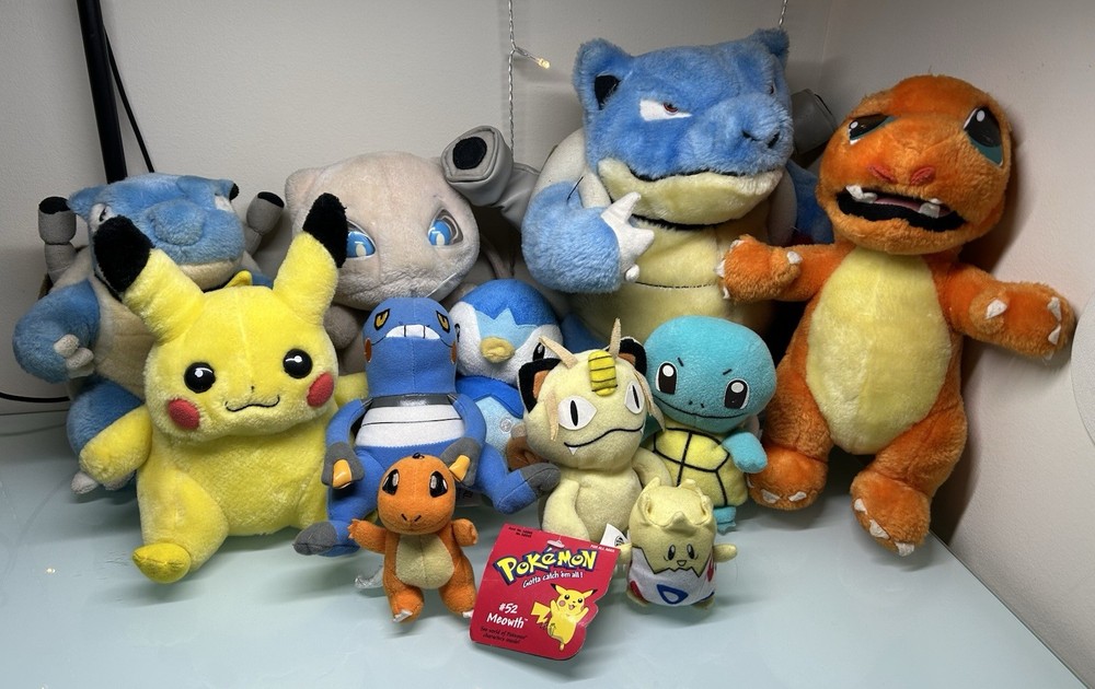 Pokémon Vintage Collectible Plushies - 11 Plushies - Jumbo Blastoise Talking Mew