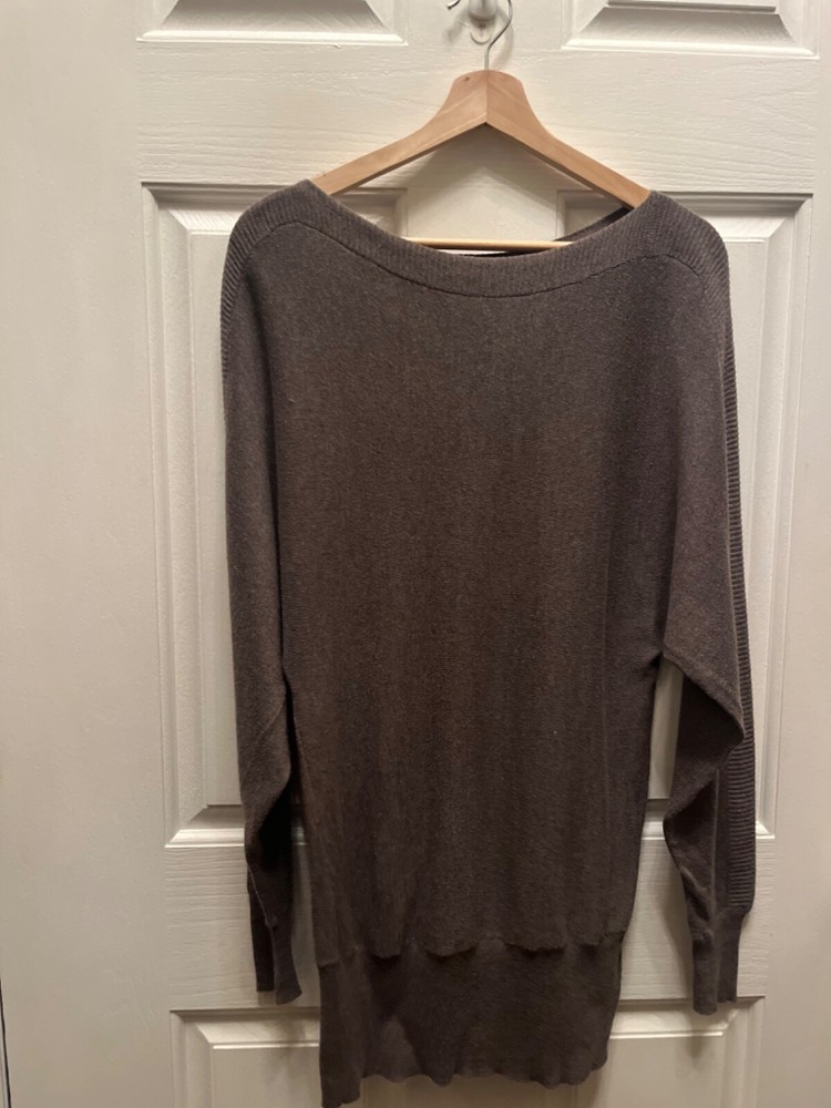 PRE-OWNED ALFANI WOMEN'S BOAT NECK TUNIC SWEATER- BROWN- SMALL