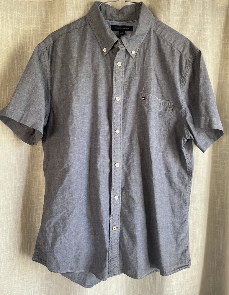 Tommy Hilfiger Short Sleeve Shirt - Large  Gray Cotton Button Down Summer