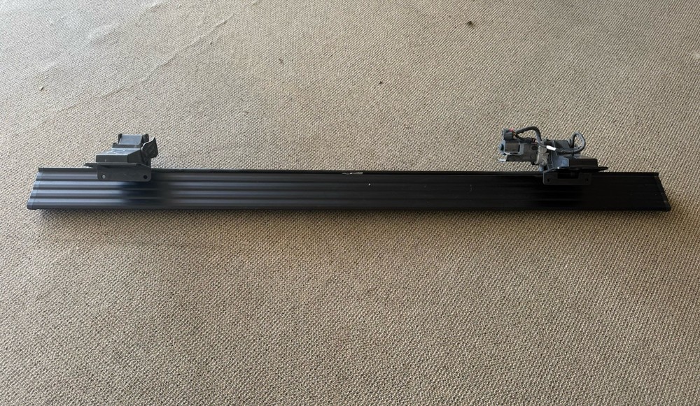 2021-2025 Escalade Tahoe Right RH Power Running Board Step 87830483 OEM 1659