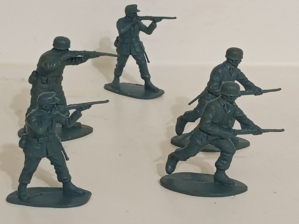 1:32 Airfix WWII German Paratroopers Soldiers Infantry Army Builder Lot!