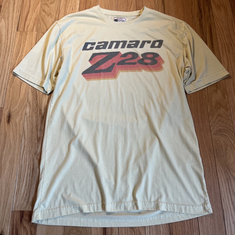 Vintage GM General Motors T-Shirt Camaro Z28 Men’s Yellow Size Xl Red Jacket