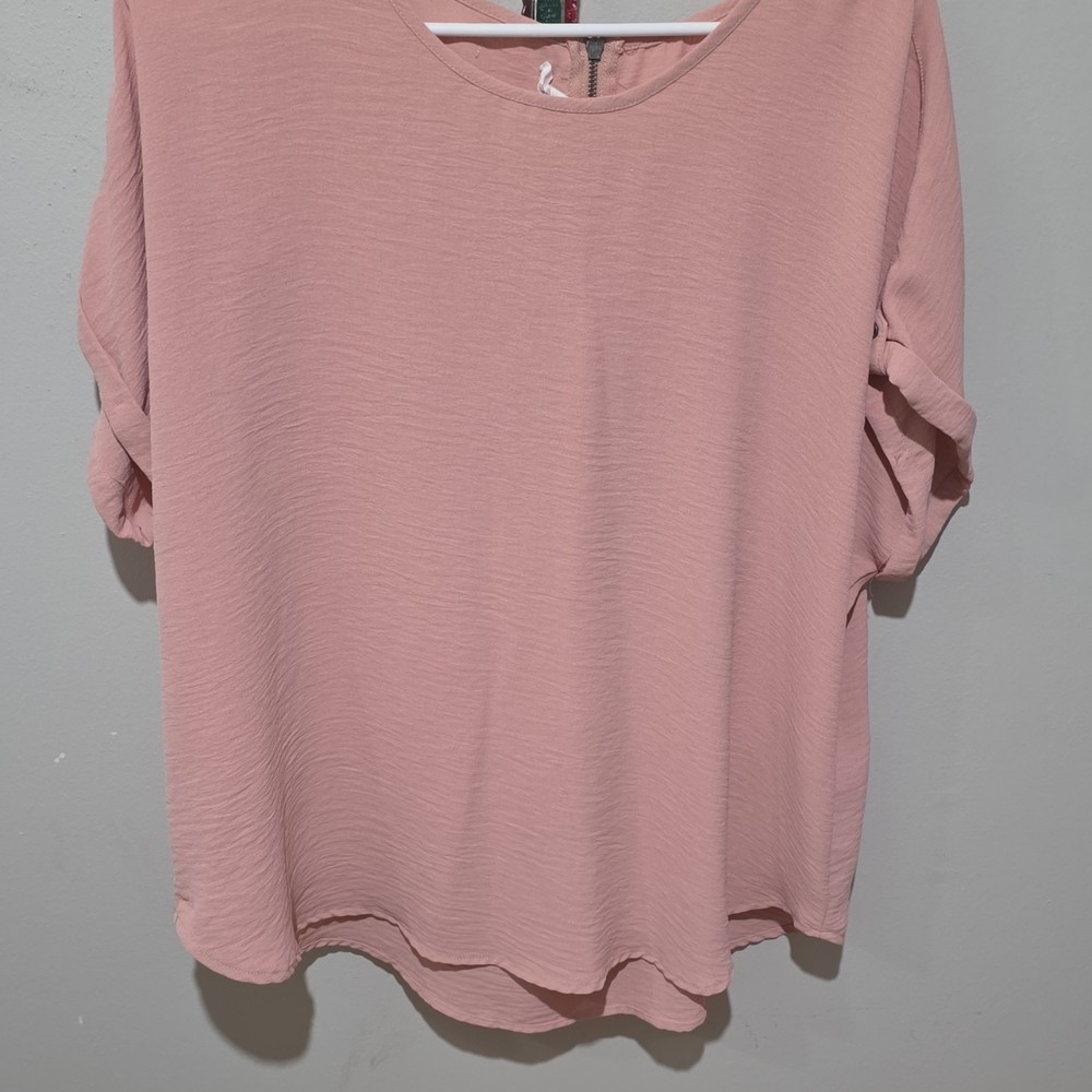 Pink Solid Round Neck Short Sleeve Pullover Casual Blouse for Women
