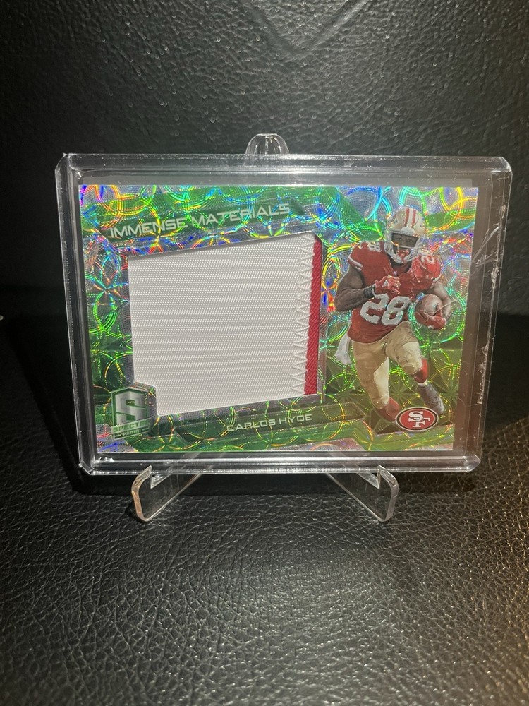 2016 Panini Spectra Immense Materials Neon Green /25 Carlos Hyde 49ers SP
