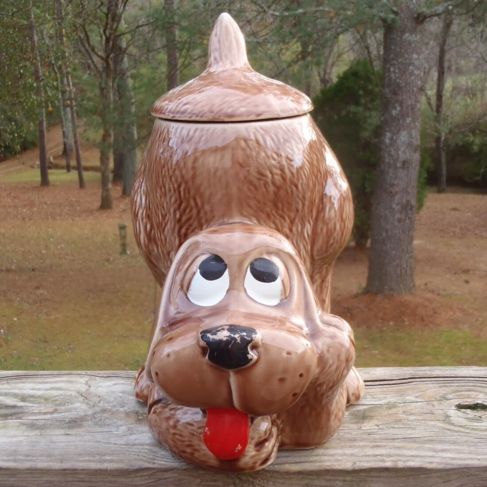 Vintage McCoy Pottery Brown Thinking Puppy Hound Dog 10.5