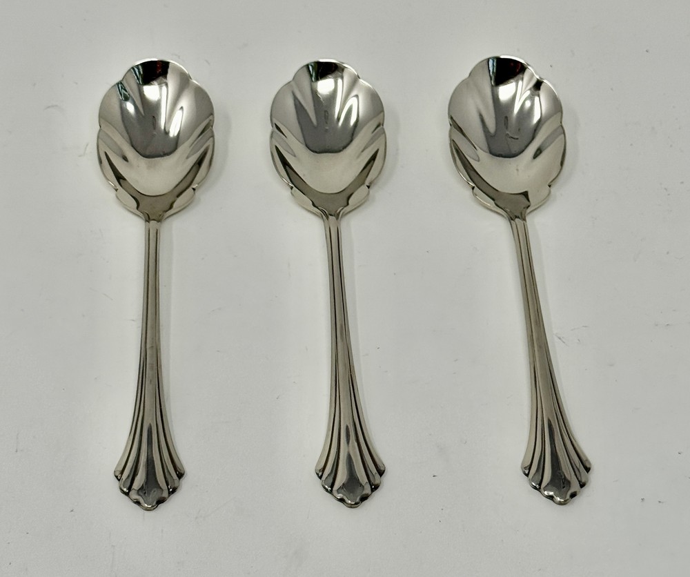 Oneida Rembrandt Set of 3 Sugar Spoons 6