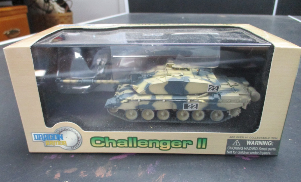 Dragon Armor Challenger II Tank Model 1:72 Scale Good Condition