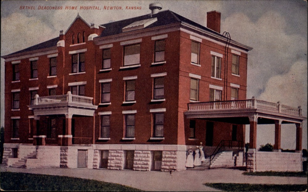 Bethel Deaconess Home Hospital ~ Newton Kansas ~ c1910 vintage postcard