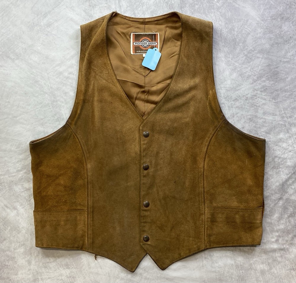 Vintage Pioneer Wear Western Leather Vest Button Front Size 46