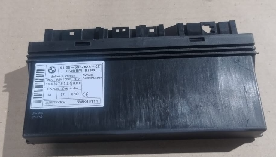 BMW 5 M5 6 M6'ies E60 E63 E64 KBM GATEWAY BASIS BODY CONTROL MODULE ECU 6957528