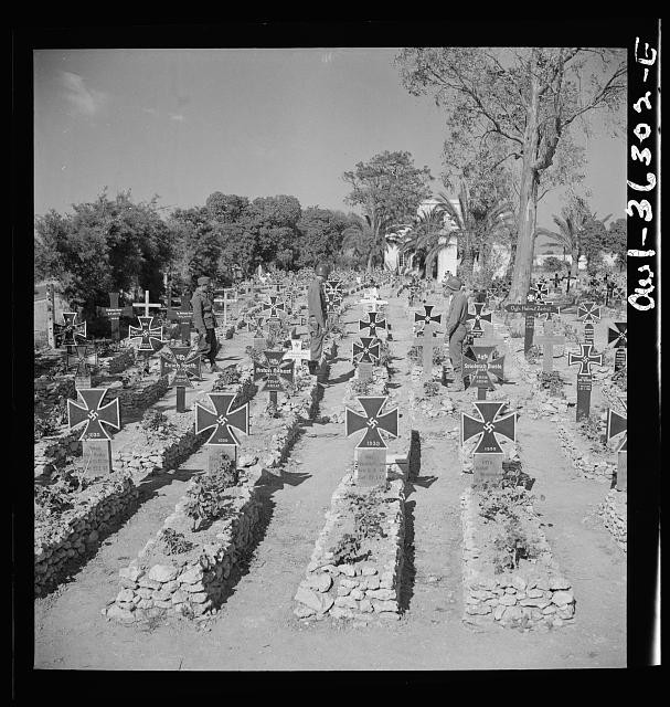 Photo:Tunis Tunisia 1943 German Military Cemetery Graves Crosses
