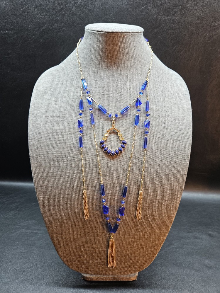 Vtg Rosary Style Royal Blue Beaded Dangling Tassel Pendant Necklace 18.5