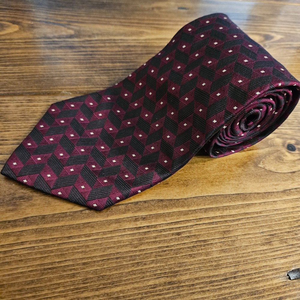 Elegant Burgundy Black Geometric Silk Tie Men’s Classic 56” x 3.75” 100% Silk