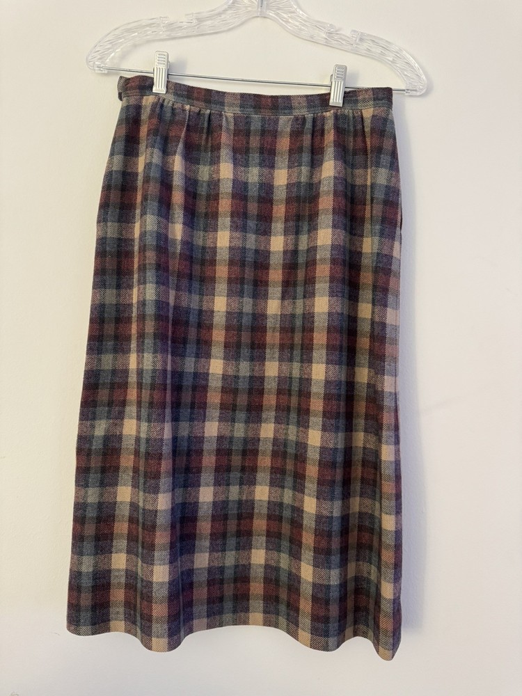 vintage Pendleton virgin wool plaid midi skirt A-line, side zipper, pockets sz8