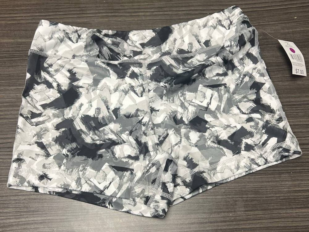Women's black/white tie dye active shorts - size large