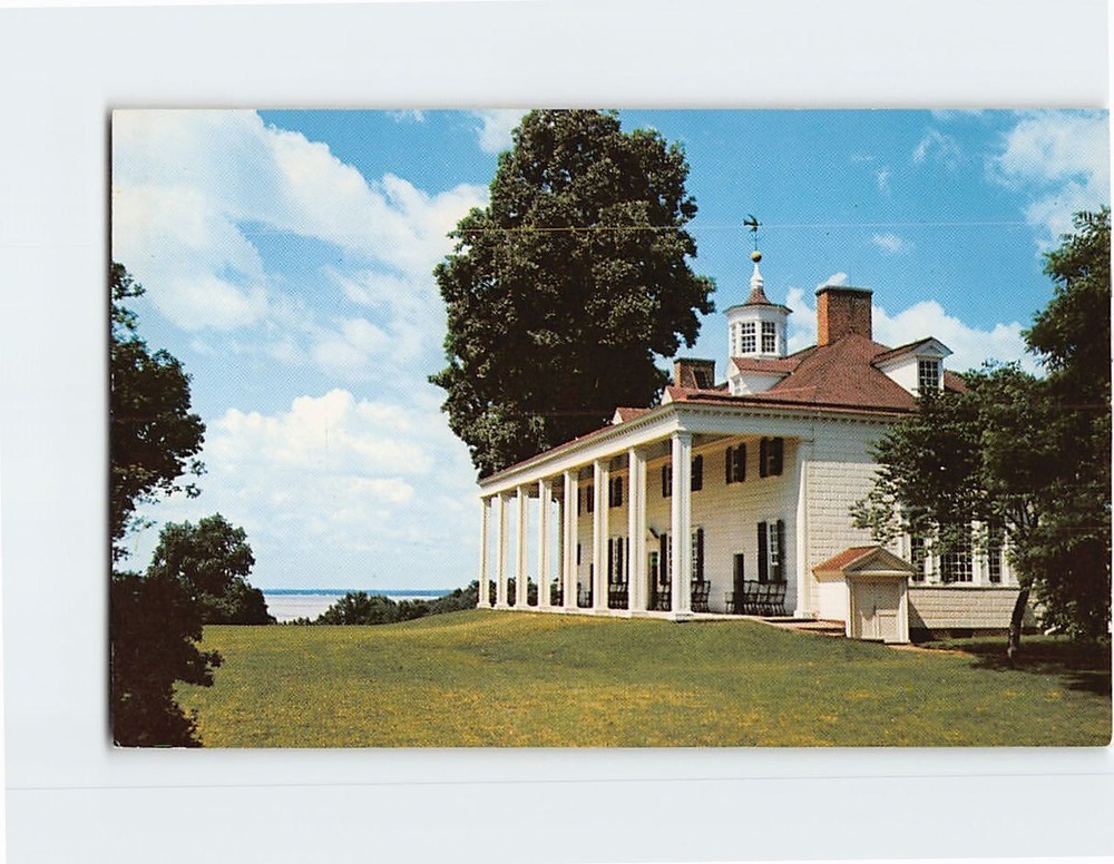 Postcard East Front at Mount Vernon Virginia USA