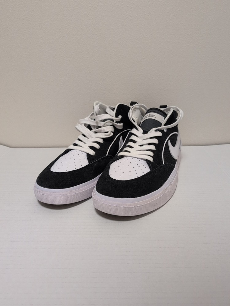 Nike SB React Leo Sneakers Mens 13 Black White Skater Shoes DX4361-001 Clean