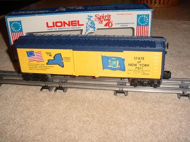 LIONEL  BOX CAR # 7611 - I LOVE NEW YORK       0-027ga.