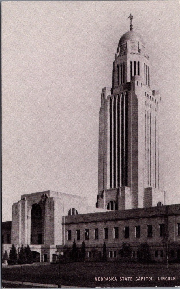 Nebraska State Capitol Lincoln Vintage Photo Postcard Conoco TOUR-AIDE