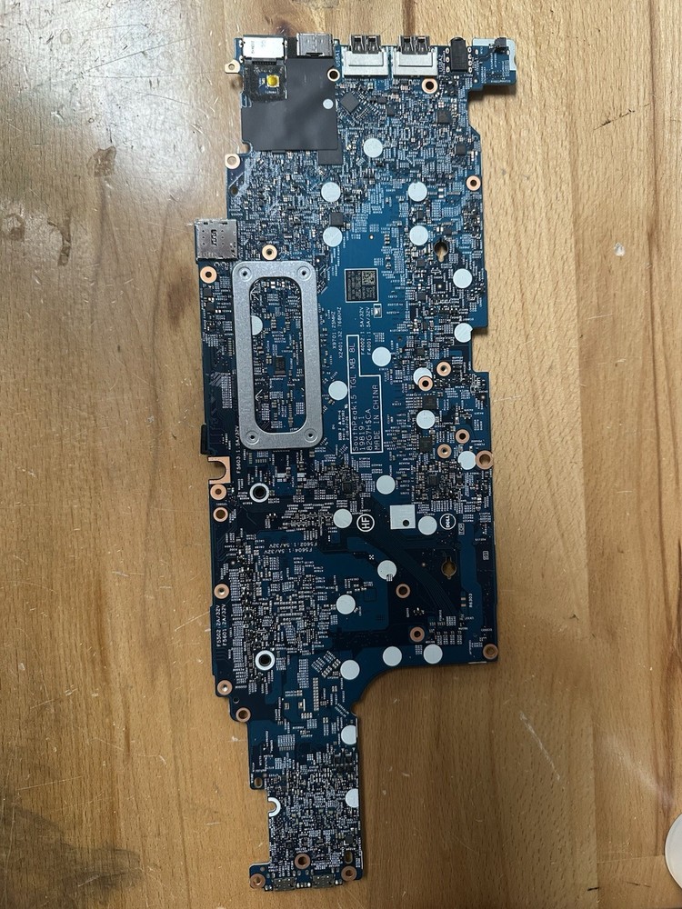 DELL LATITUDE 5520 INTEL MOTHERBOARD i7-1185G7 3.0GHZ HHTHV *READ*