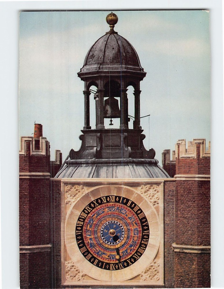 Postcard Astronomical Clock Hampton Court Palace Middlesex England