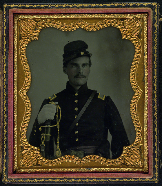 Photo:Unidentified soldier in Union uniform with sword,Civil War 2