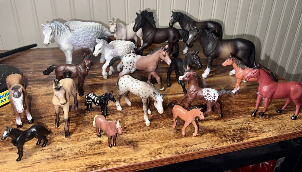 Vintage Schleich Safari Breyer Horses and Foals 2000s Y2K Rare Retired Lot of 19