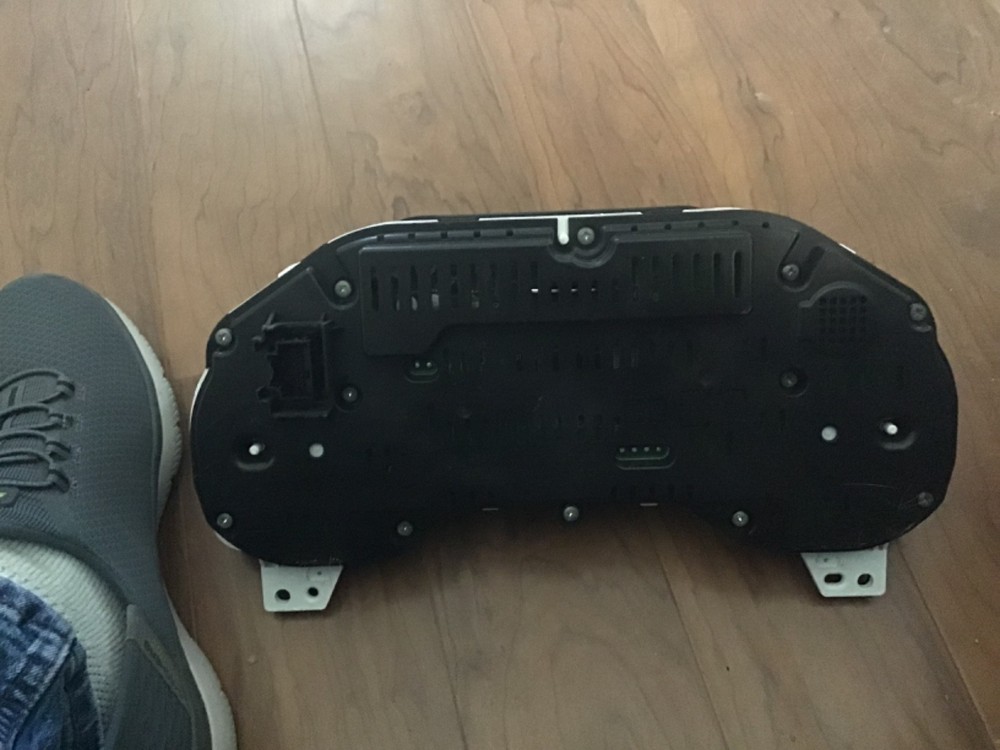 ford 2020-2022 super duty instrument cluster 8” digital 7.3 gas 34,300 milage