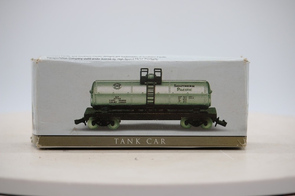 N Scale Southern Pacific Tank Car #97732 from High Speed