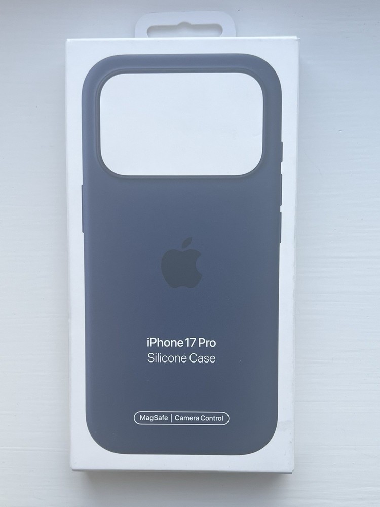 Genuine iPhone 17 Pro Silicone Case  - Midnight