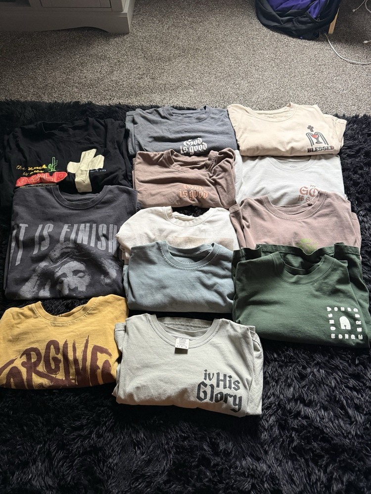 Christian Oversized Tee Men’s Size L Lot Of 12
