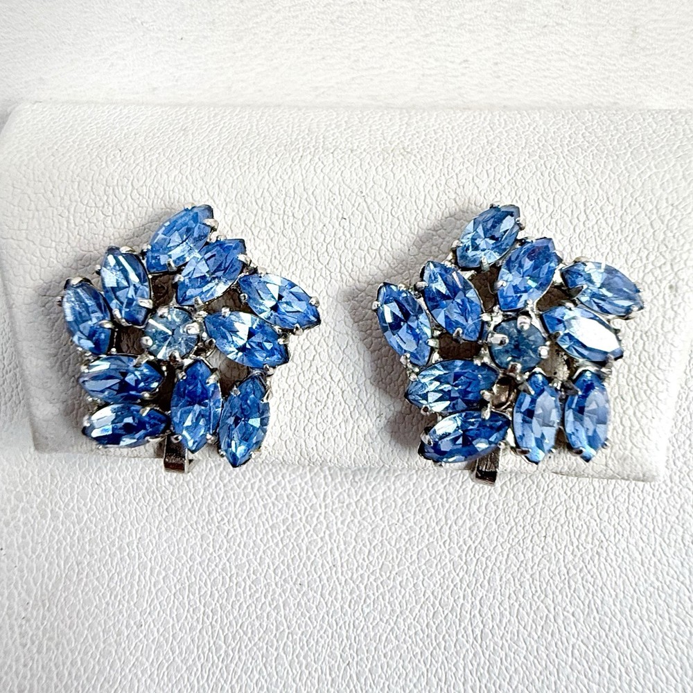 Dainty VTG B DAVID Signed Blue Rhinestone Silver Tone Prong Set Clip on Earrings