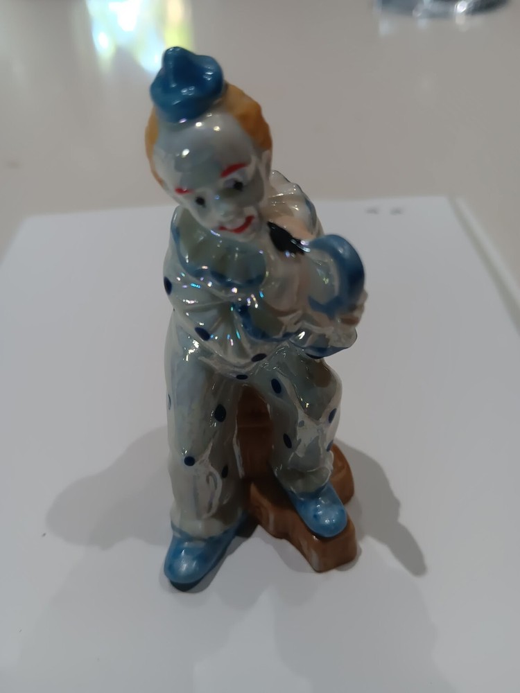 Vintage Handpainted Ceramic Clown Figurine Unmarked 4 Inches Tall