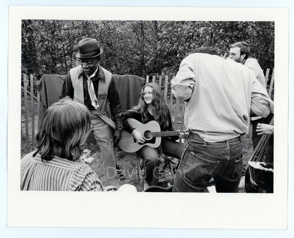 '70 Mississippi Fred McDowell Bonnie Raitt Phila Folk Fest Original Photo A83