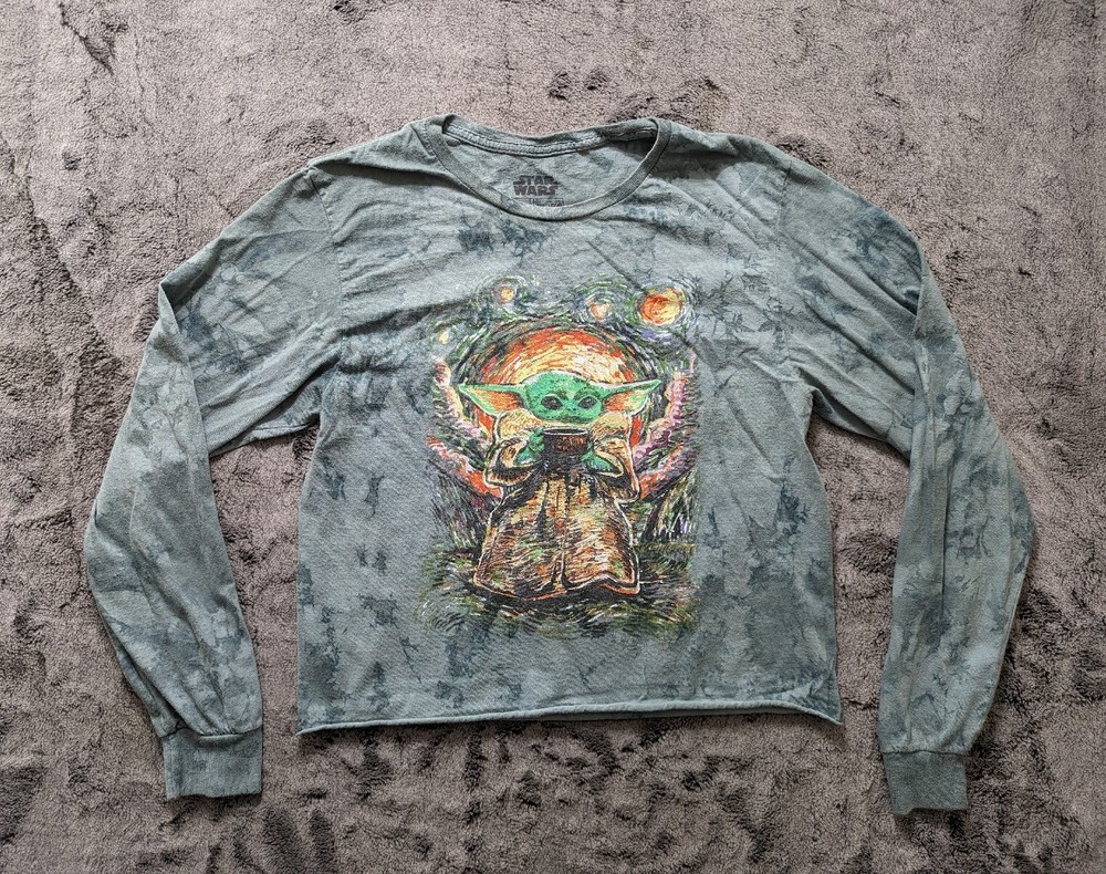 Star Wars Long Sleeve Crop Top Women's Size Medium Green Baby Yoda