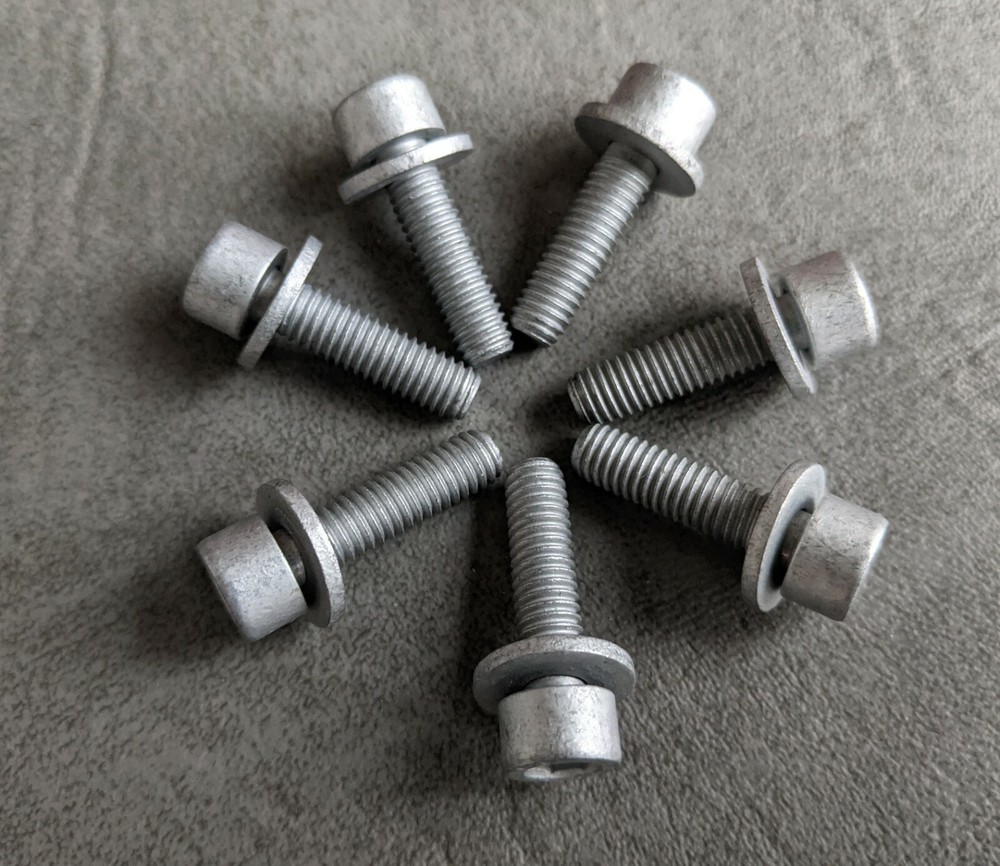 VW A4 ALH TDI 1998 - 2003 GOLF JETTA NB NEW ORIGINAL VW VALVE COVER BOLT SET