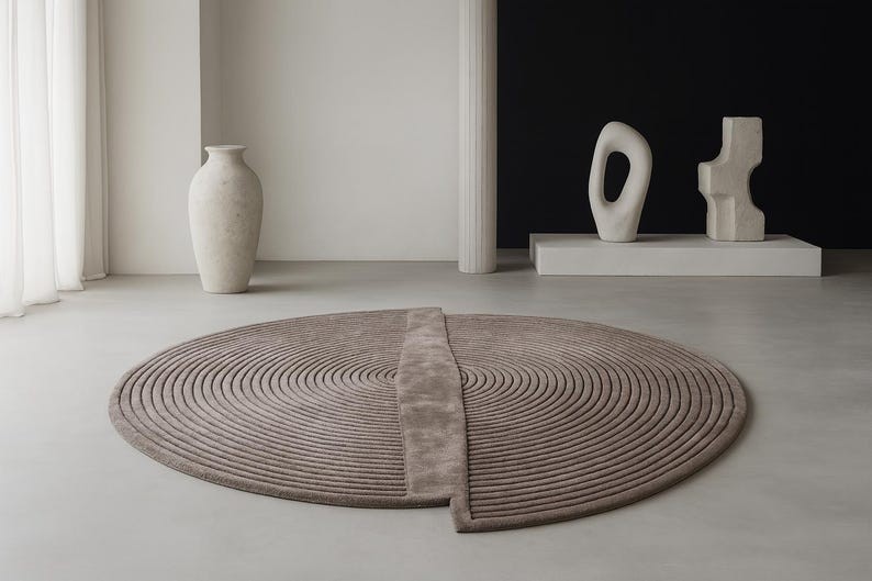 Hand-Tufted Round Wool Rug: Circular Ribbed Design, 6 ft