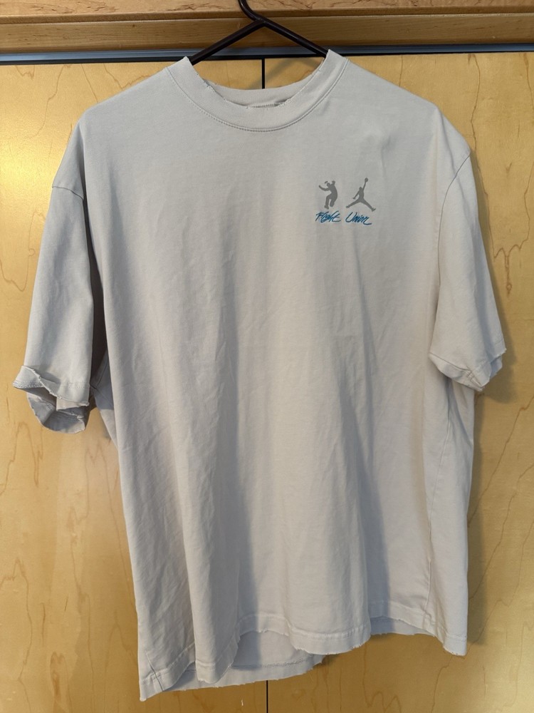 Jordan X Union MJ T-Shirt “Photon Dust” Size XL Used