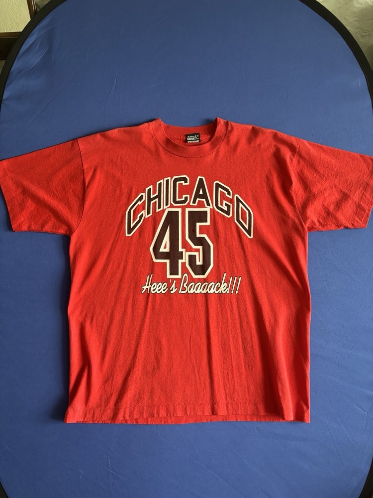 Vintage Chicago Bulls Jordan Chicago 45 Heee’s Baaaack!! Tshirt Single Stitch XL